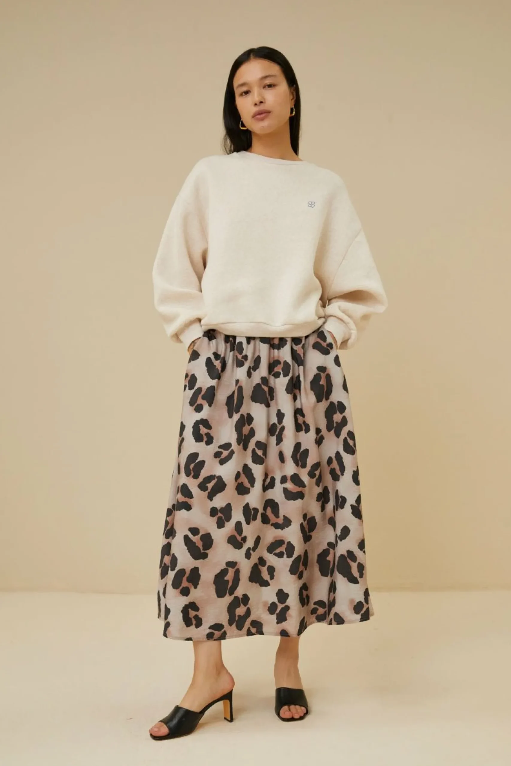 By bar Truien<Bibi Kiss Sweater