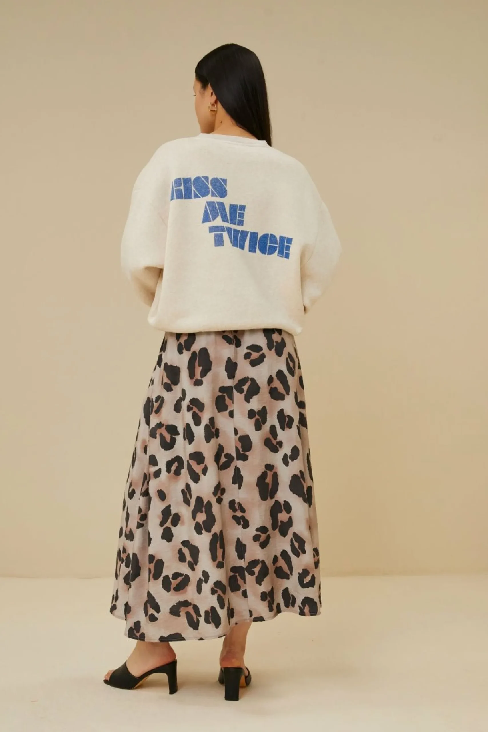 By bar Truien<Bibi Kiss Sweater