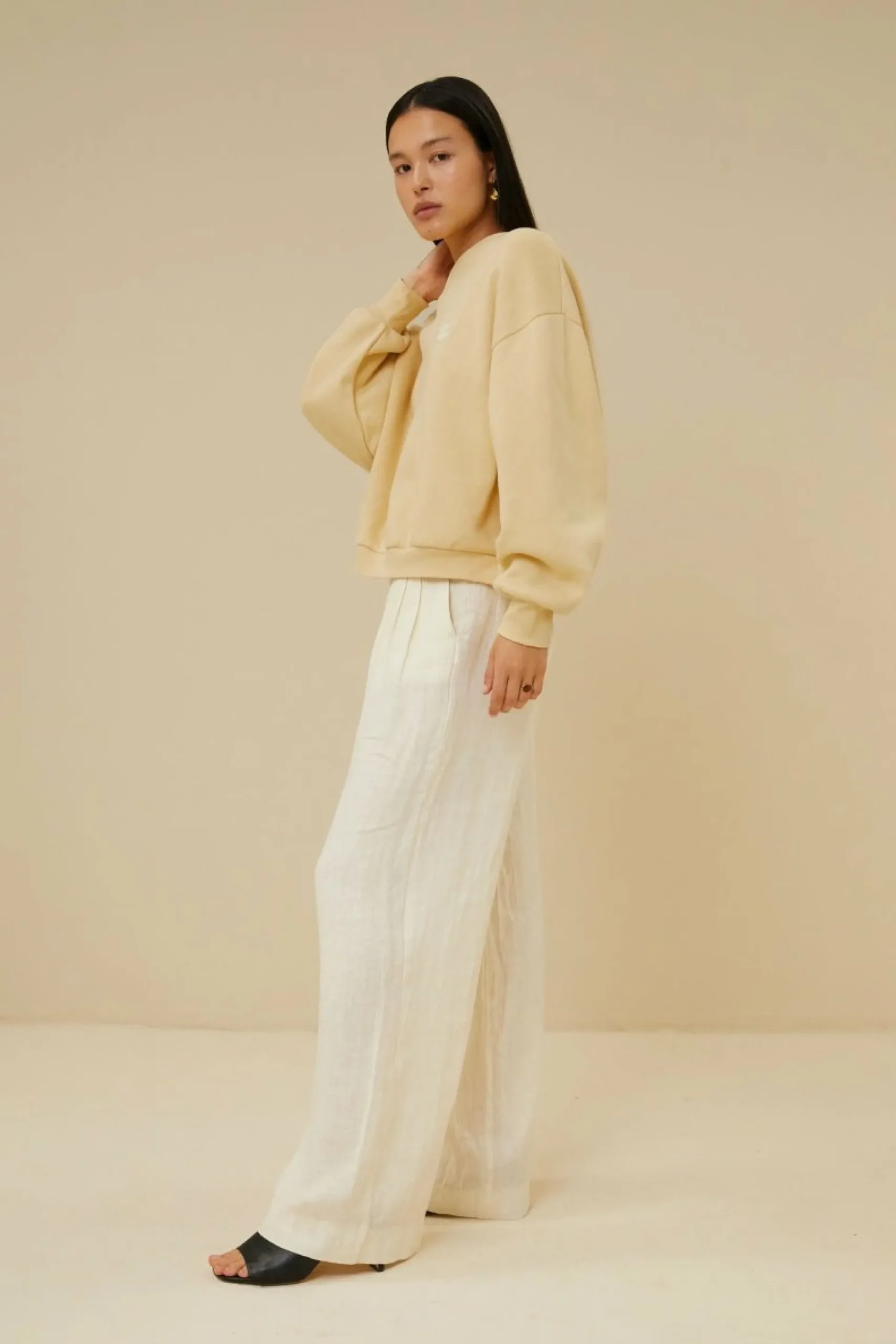 By bar Truien<Bibi Short Logo Sweater