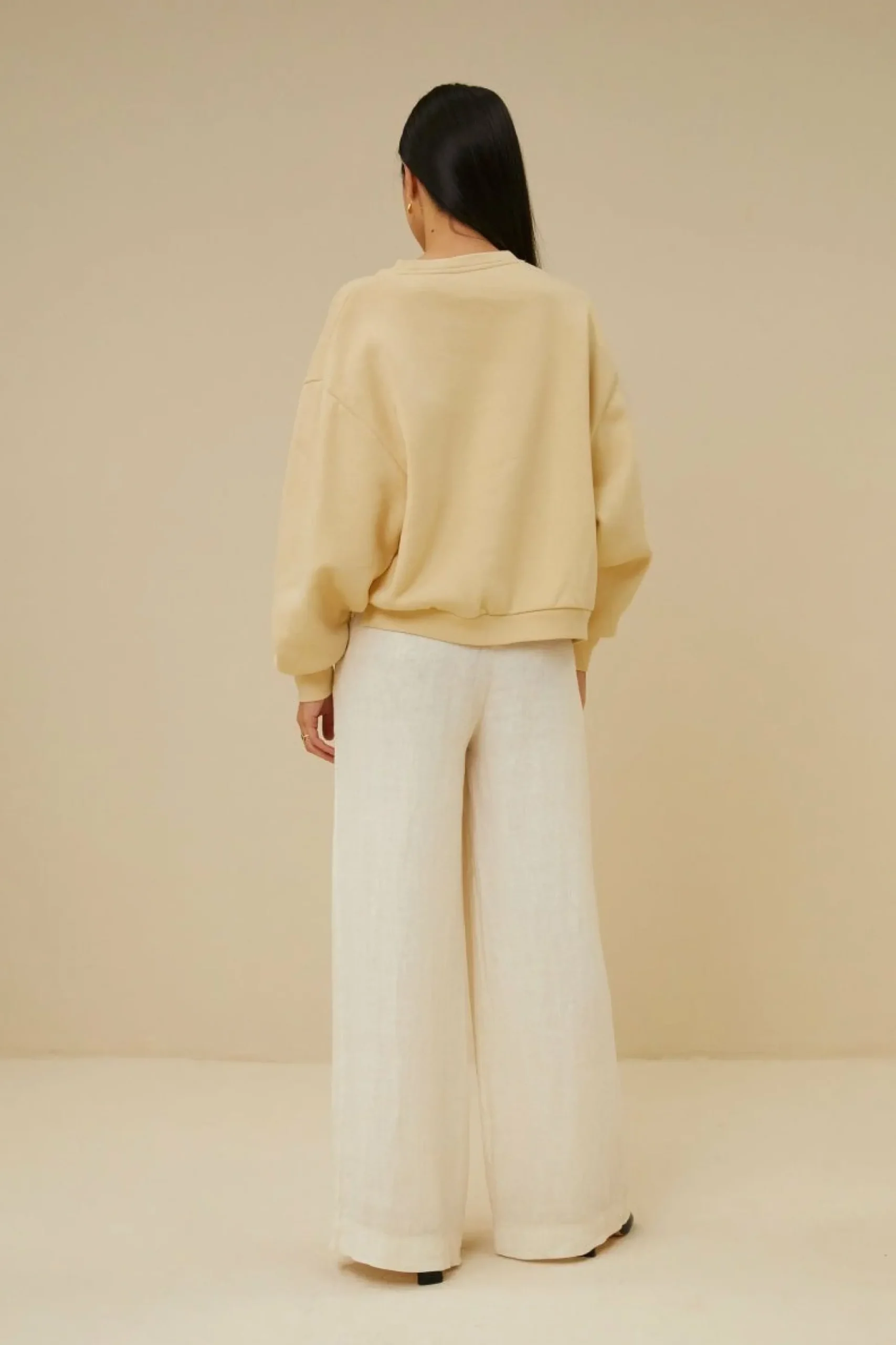 By bar Truien<Bibi Short Logo Sweater