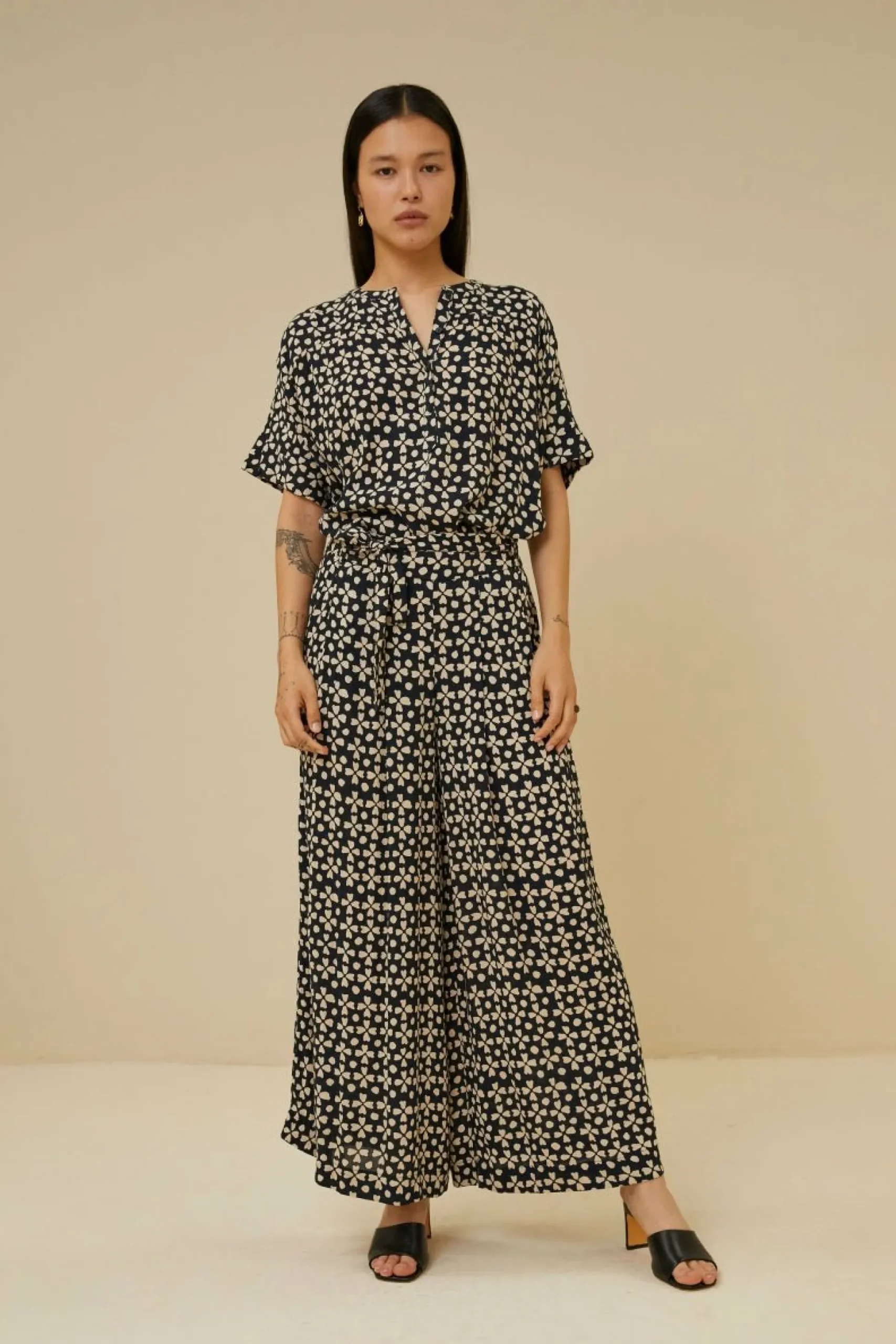 By bar Co-Ord Sets<Bo Khandi Blouse