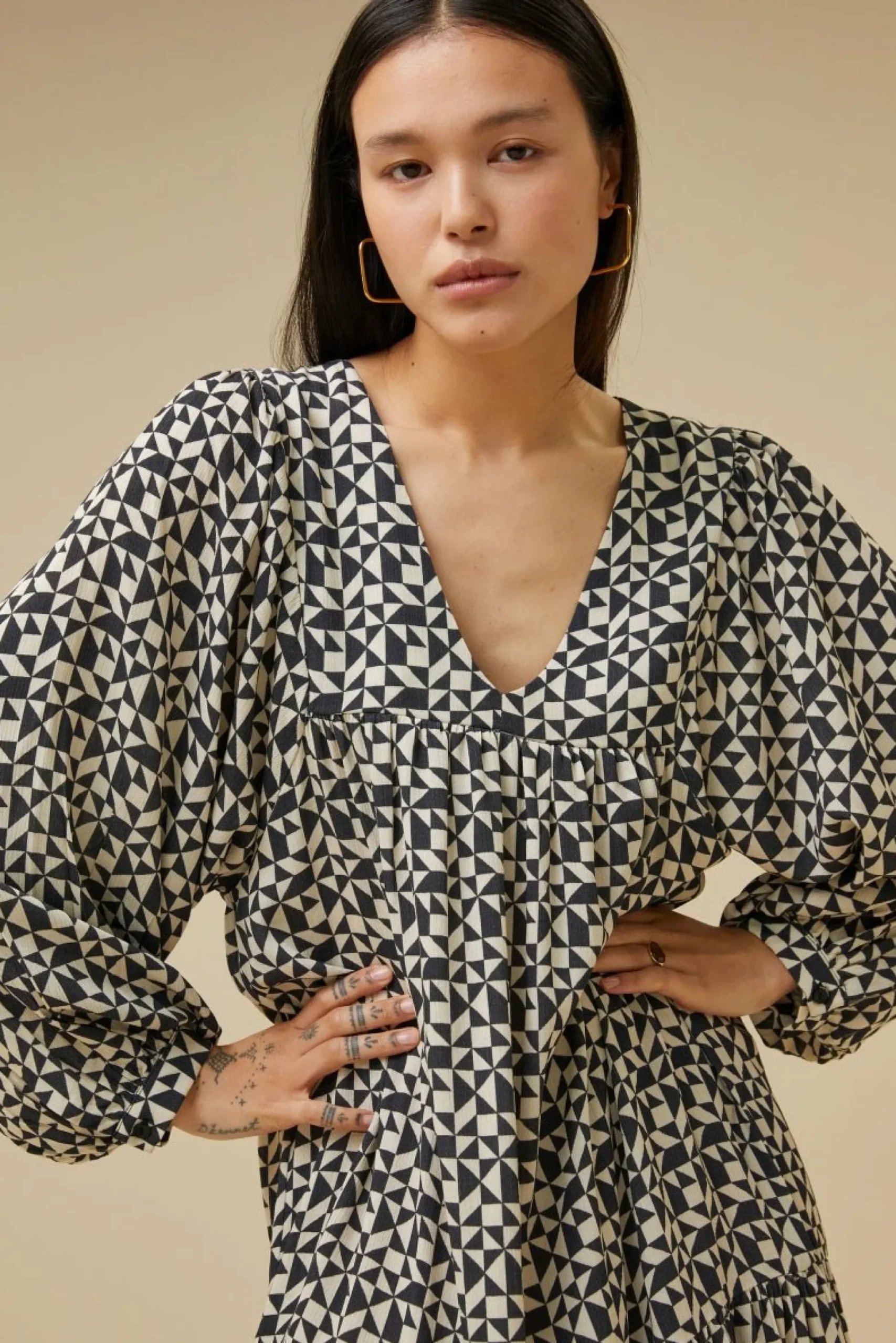 By bar Jurken<Hayley Graphic Dress