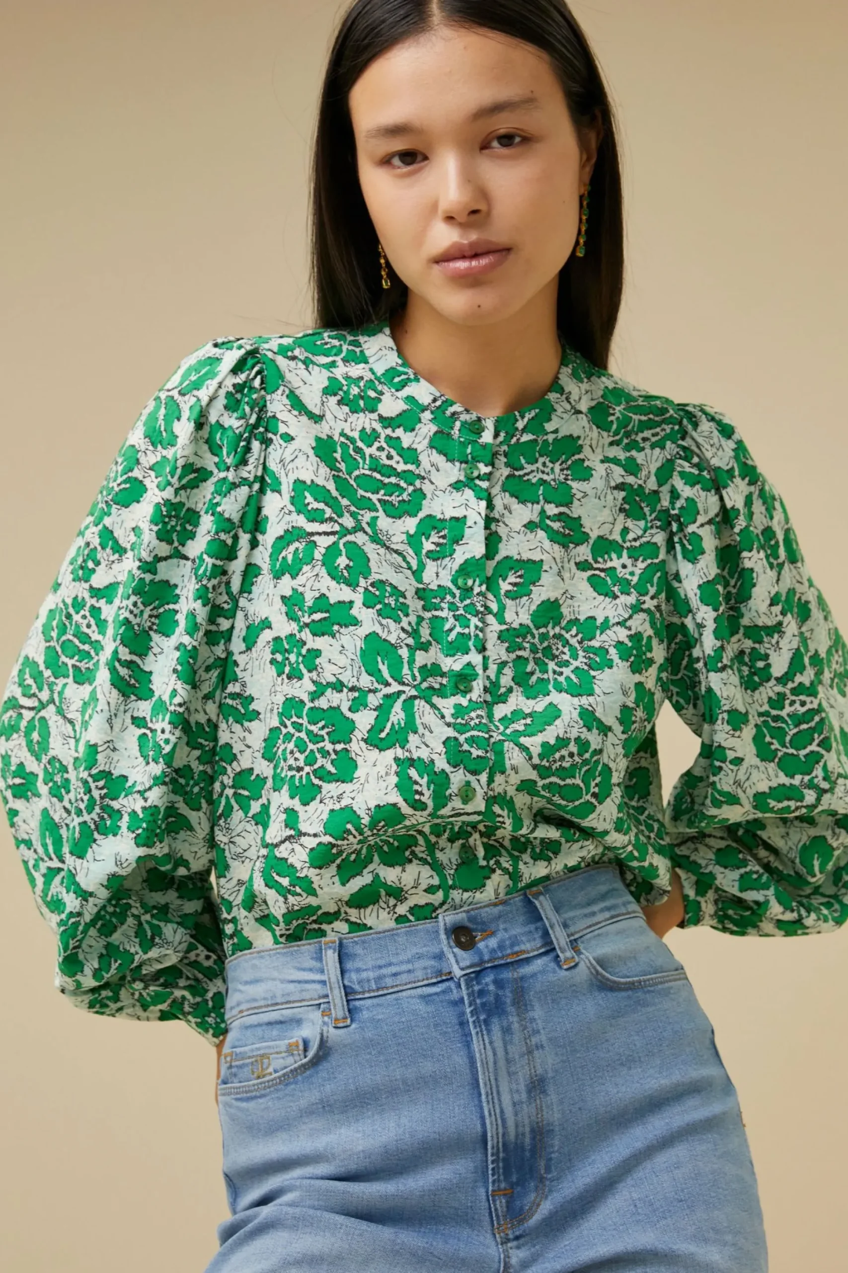 By bar Blouses<Rikki Batik Flower Blouse