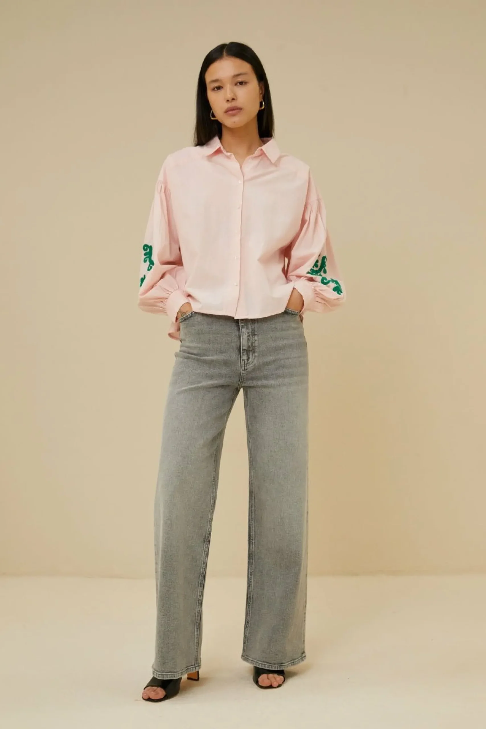 By bar Blouses<Sarah Short Chambray Blouse